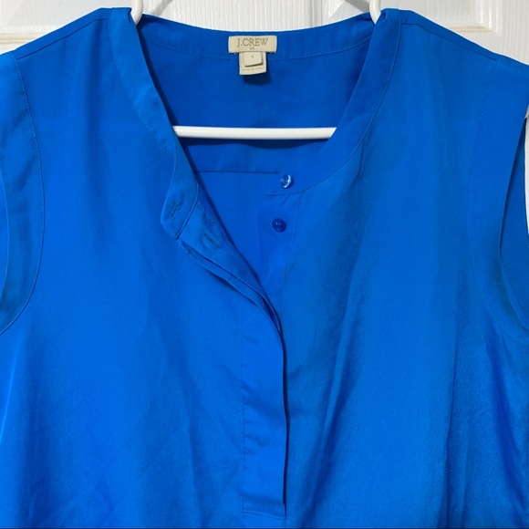 Half Button-Up Blouse - Picture 6 of 8